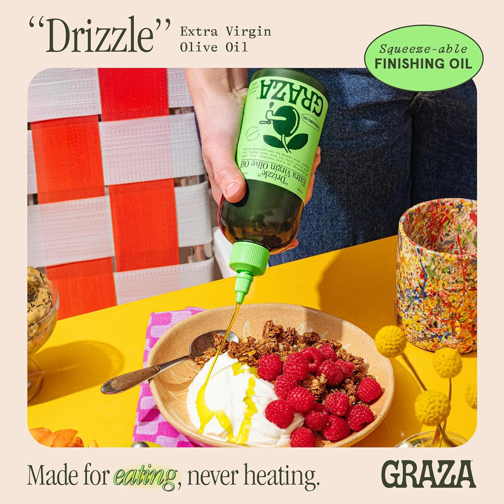 Primer plano textura del aceite Graza Drizzle resaltando color verde y brillo