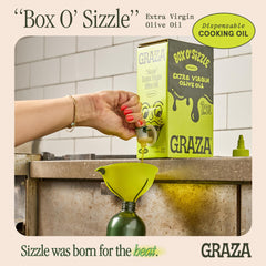 Graza Sizzle textura del aceite vertido, aspecto claro y fluido beneficioso
