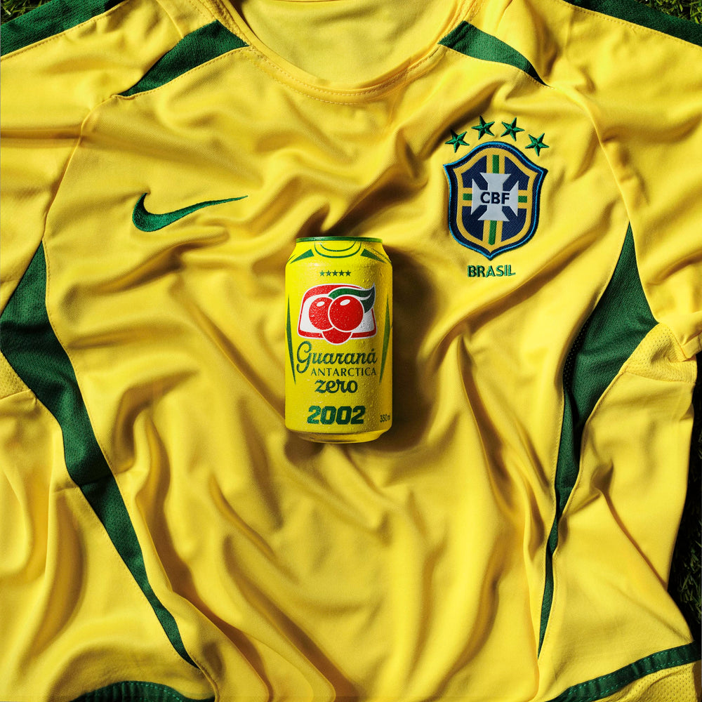 Guaraná ANTARCTICA comparación de porción mostrando 11.83 fl oz útil para raciones