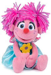 GUND Abby Cadabby frontal mostrando vestido y sonrisa para abrazos