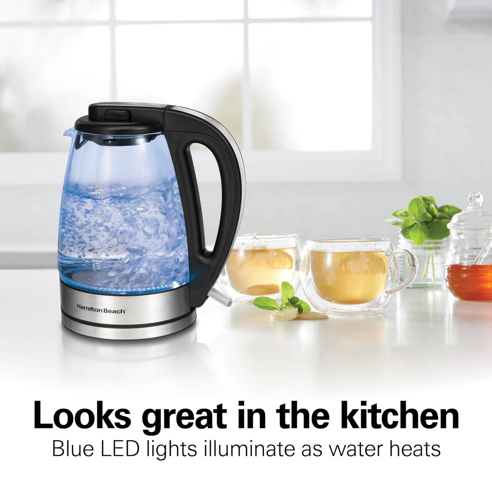 Luces LED azules Hamilton Beach encendidas indicando calentamiento seguro