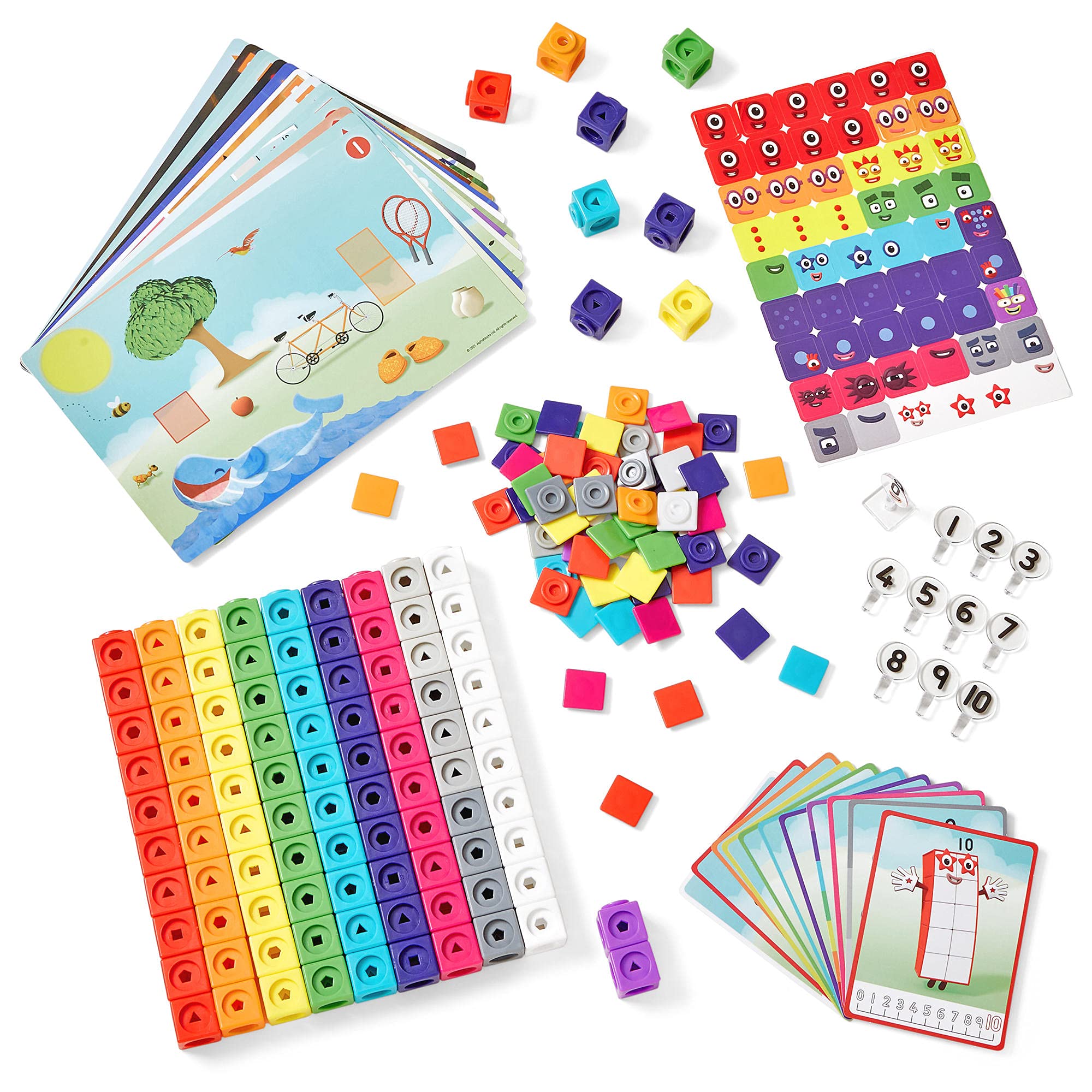 hand2mind comparación de tamaño con manos que muestra escala adecuada para niños