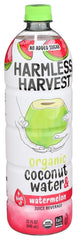 Harmless Harvest vertido de agua de coco textura ligera y refrescante
