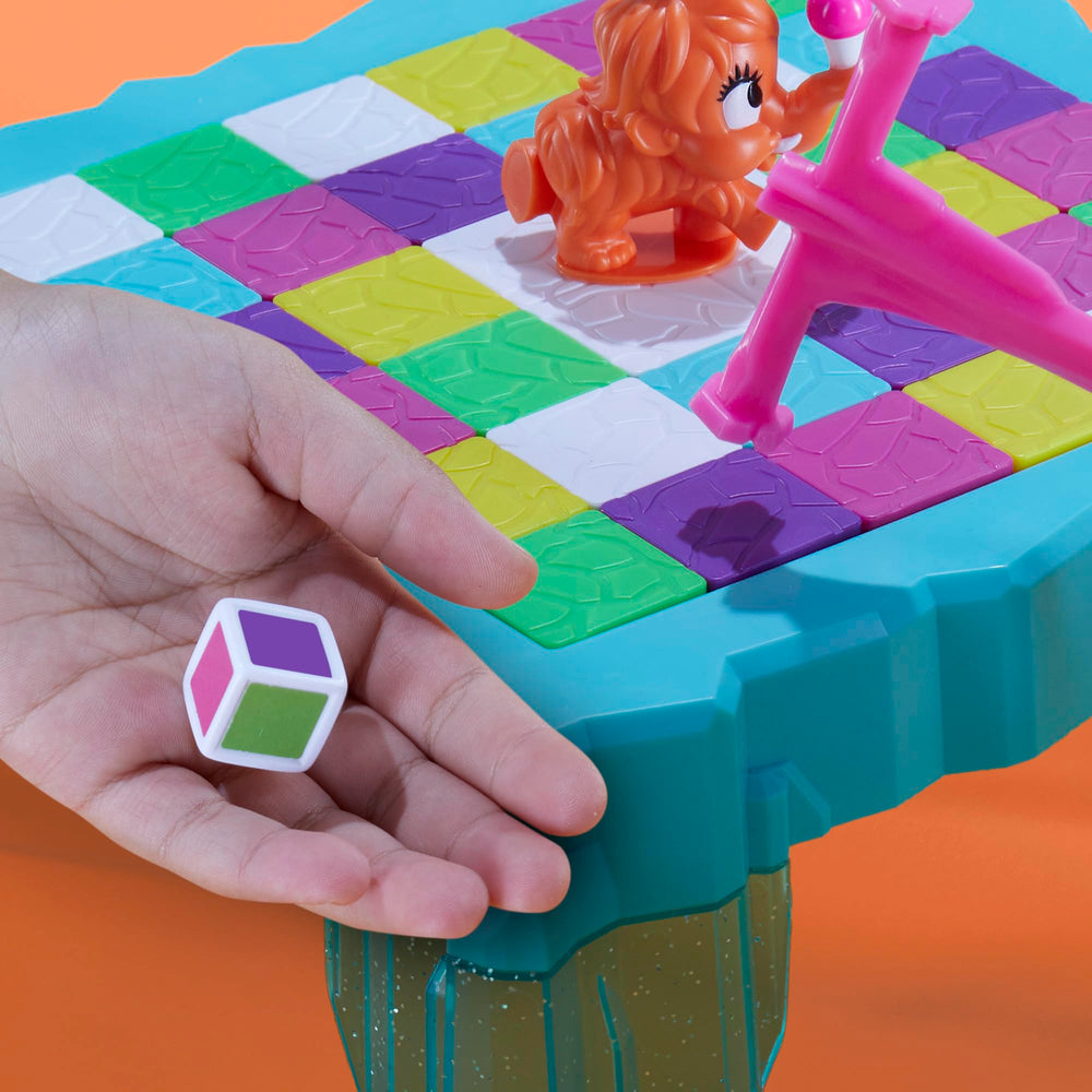 Hasbro Gaming bandeja con bloques de hielo listos para jugar, fácil montaje