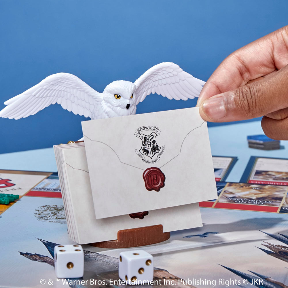 Hasbro Gaming marcadores de escudos de casa para coleccionar puntos y completar conjuntos