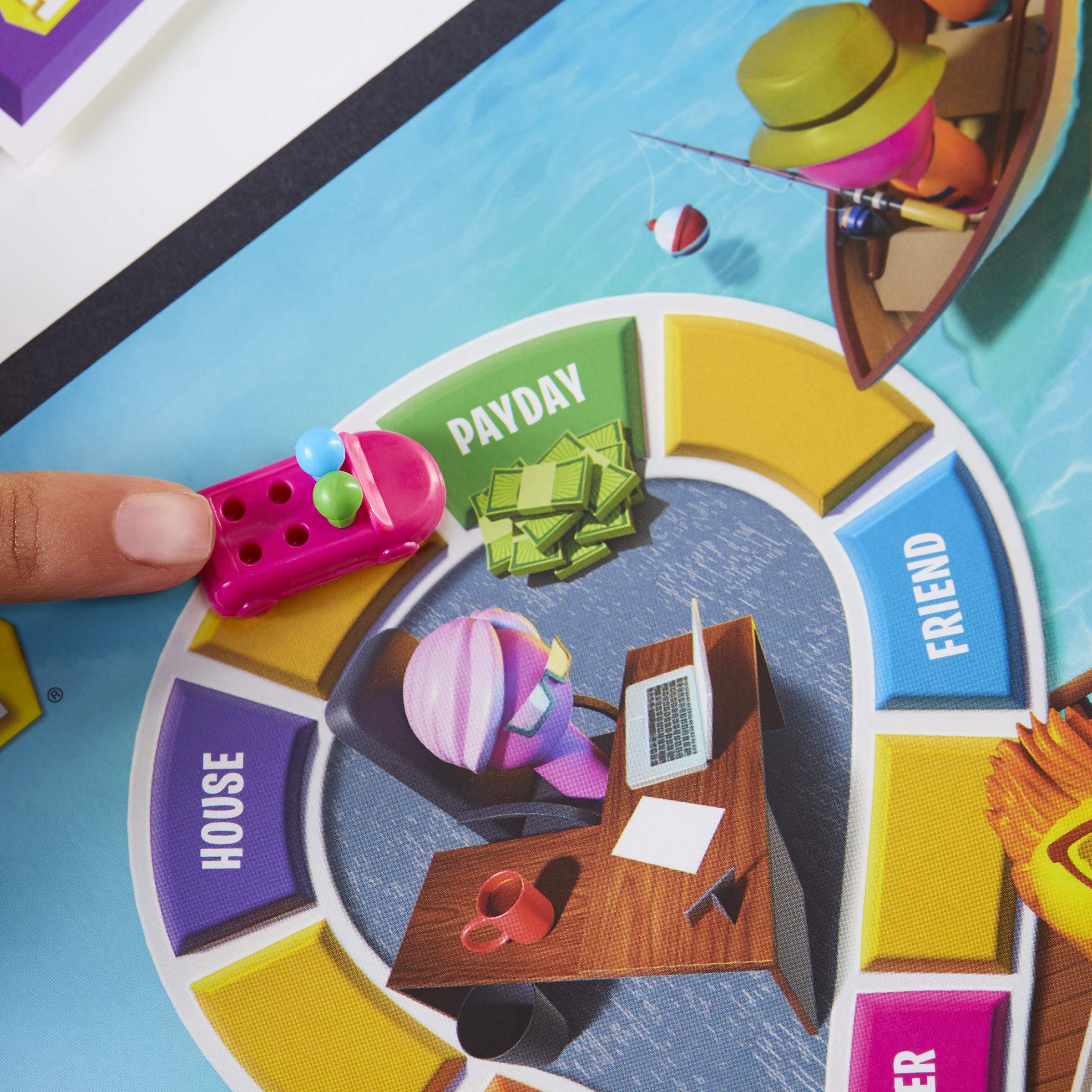 Hasbro Gaming primer plano de la ruleta que determina los movimientos