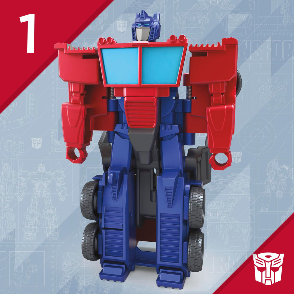 Hasbro figuras en manos infantiles fomentando juego activo