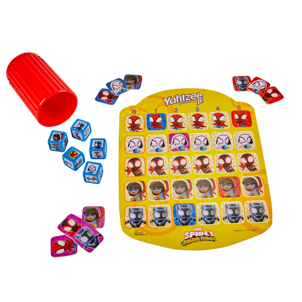 Hasbro Gaming niños jugando Yahtzee Jr. juntos, promoviendo turno y habilidades sociales