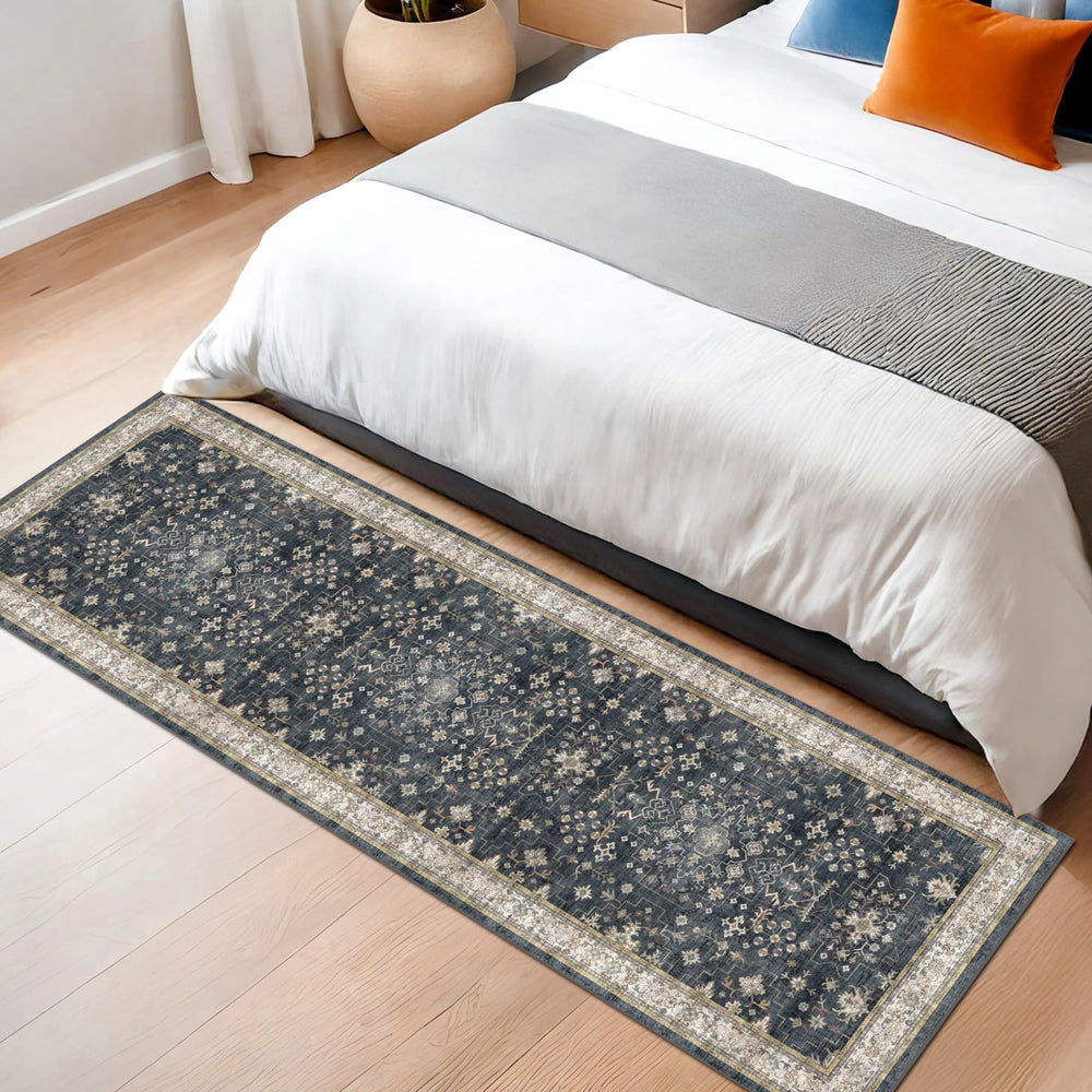 Hazo Haus detalle del estampado tribal envejecido con tonos neutros para profundidad