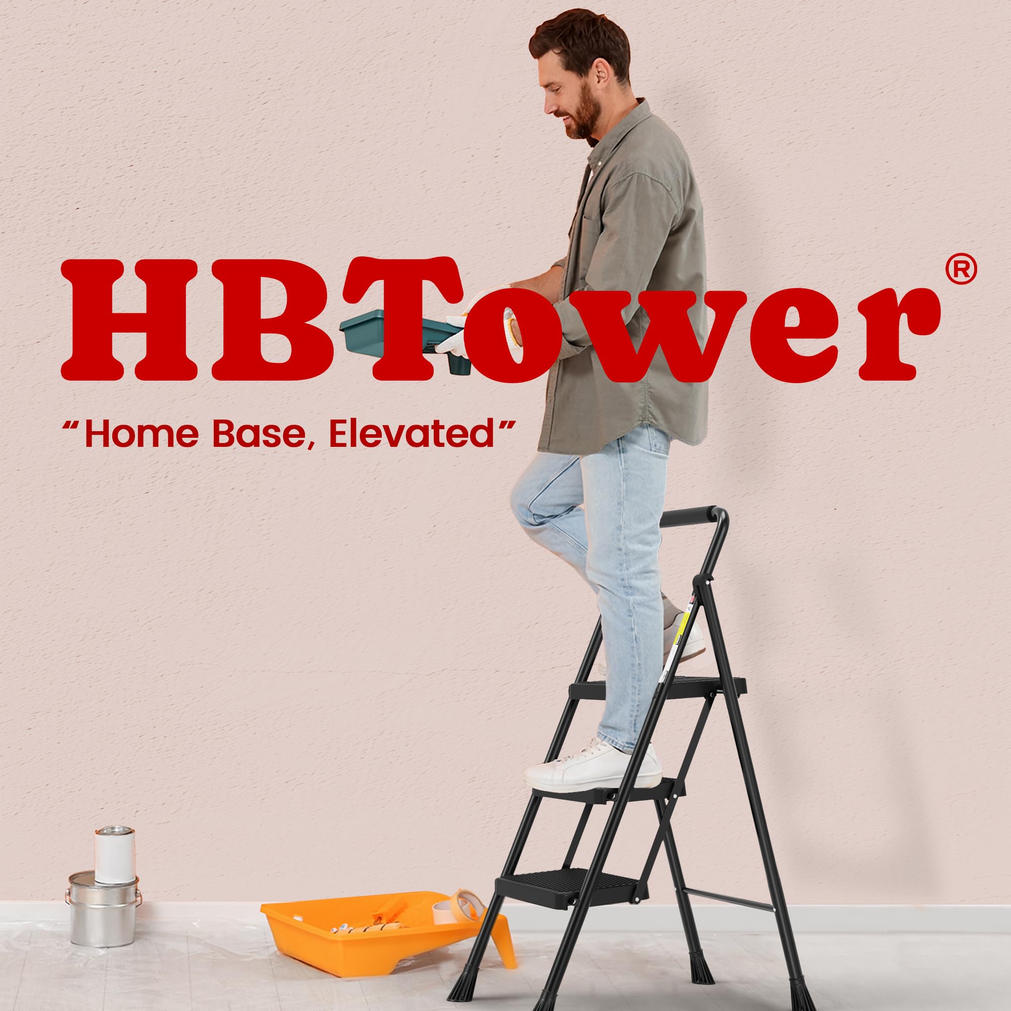 HBTower comparación de tamaño junto a una puerta para visualizar escala