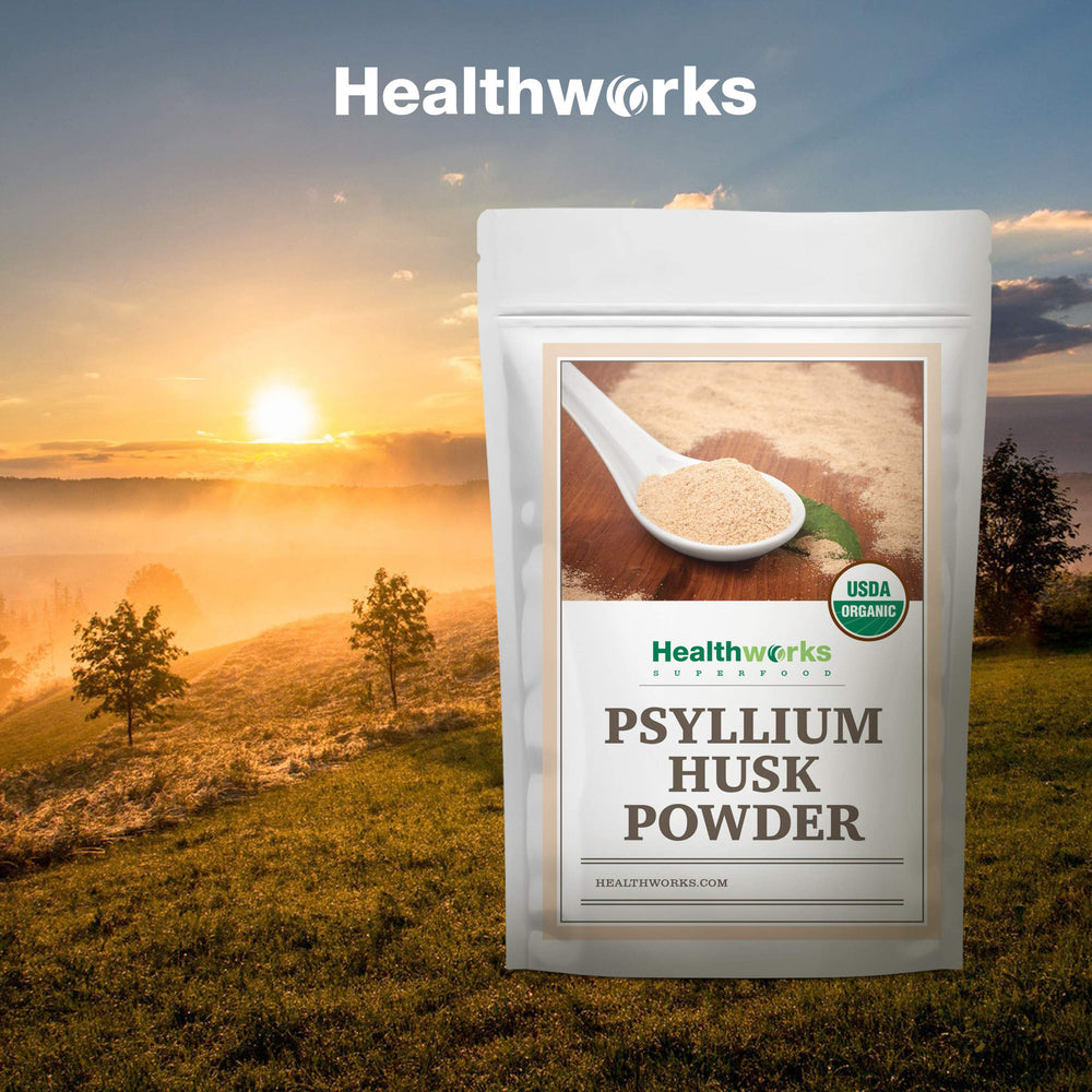 Healthworks Superfoods envase junto a objetos cotidianos para comparar tamaño 2 lb