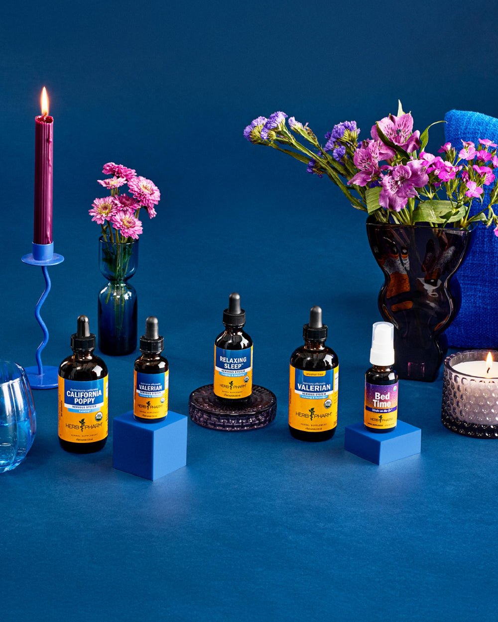 Herb Pharm raíces de valeriana frescas indicando origen natural y potencia