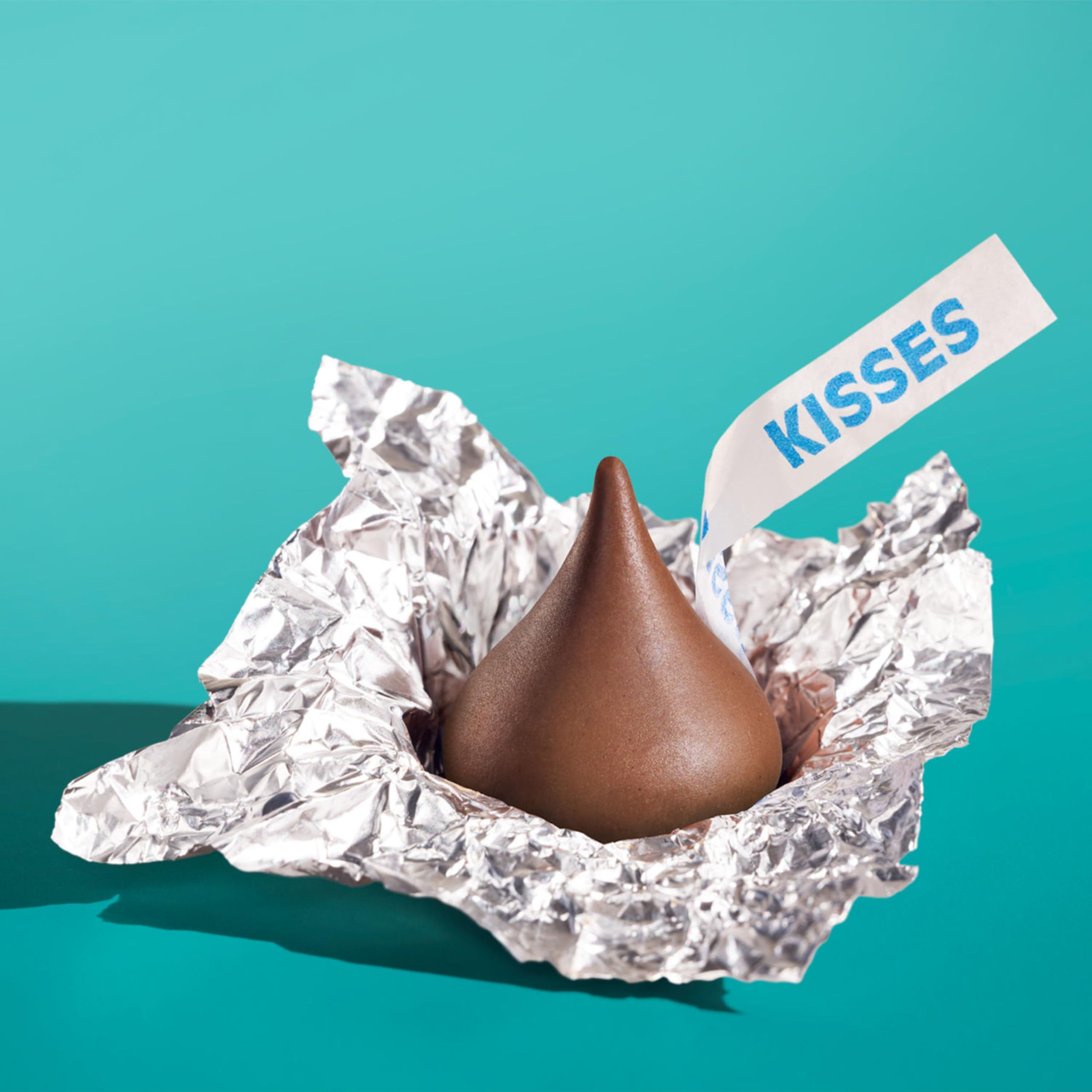 HERSHEY'S KISSES etiqueta con certificación kosher y libre de gluten
