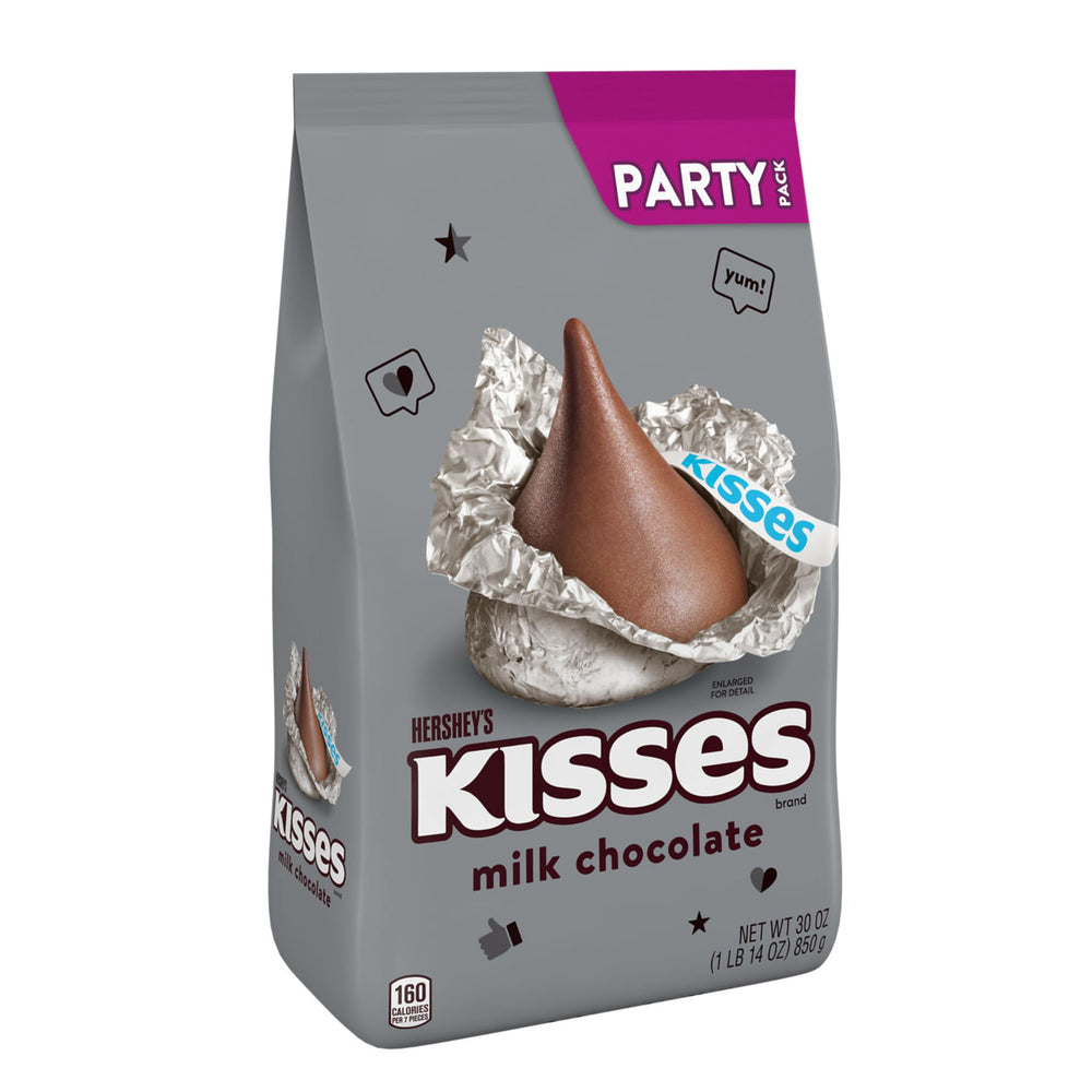 HERSHEY'S KISSES textura de chocolate con leche resaltando cremosidad