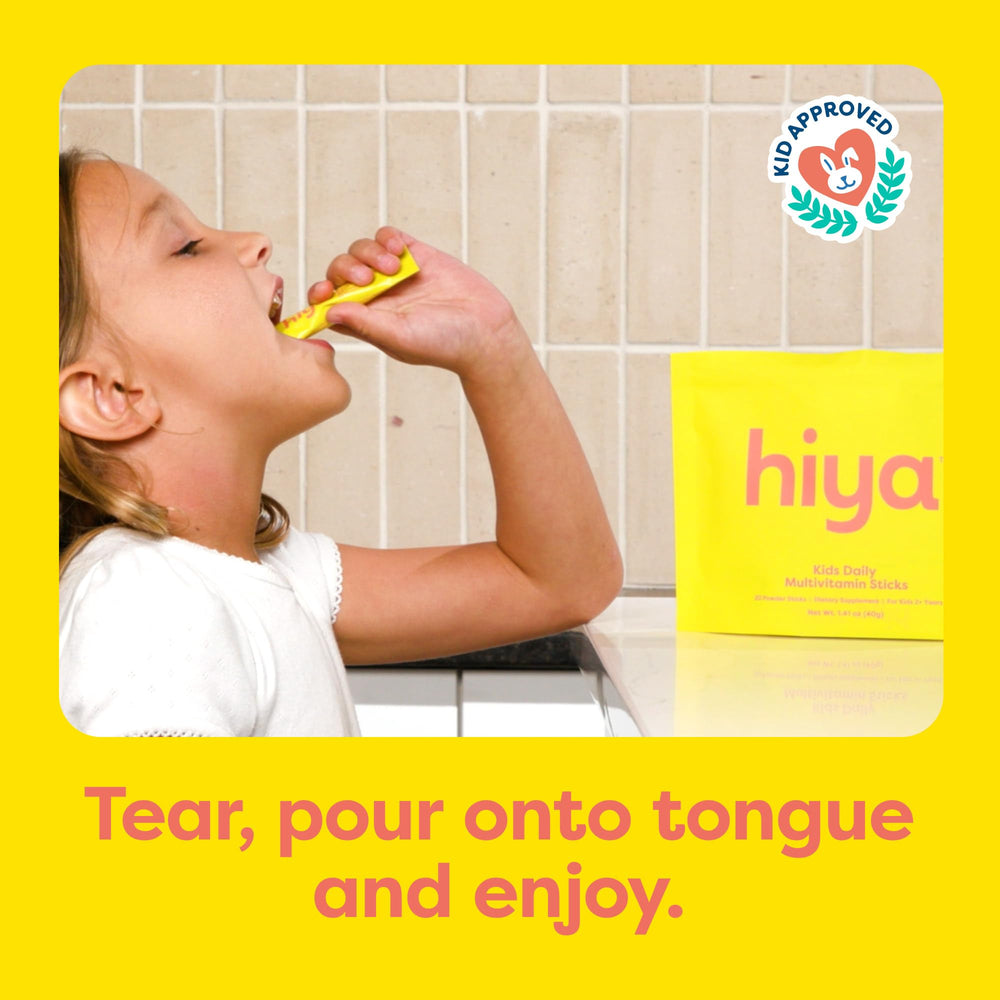 HIYA etiqueta con lista de vitaminas y minerales visible y clara