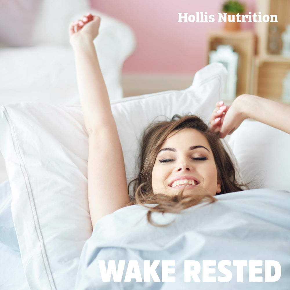 Hollis Nutrition frasco en ambiente relajante que sugiere rutina nocturna