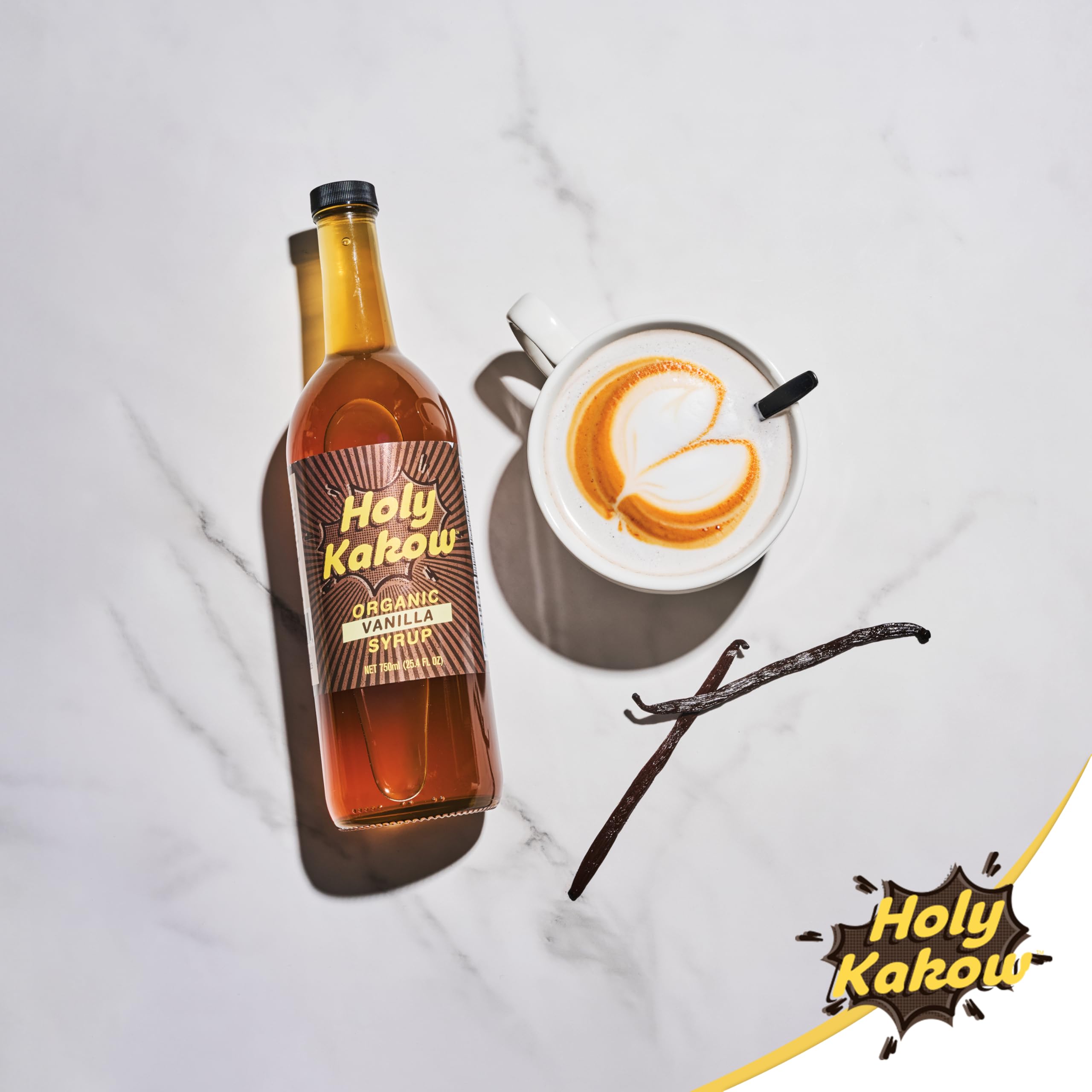 Holy Kakow botella en cafetería sobre mostrador que inspira recetas