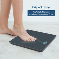 Homebuds persona usándola en baño, medición cómoda y estable