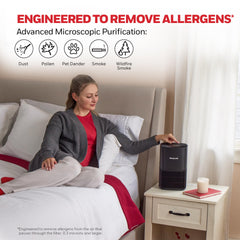 Honeywell prefiltro en detalle reteniendo pelo y partículas visibles