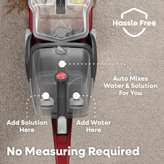 Hoover PowerScrub manguera de 8 ft en uso para alcance extendido y versatilidad