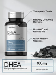 Horbäach polvo de DHEA parcialmente visible representando la pureza del ingrediente