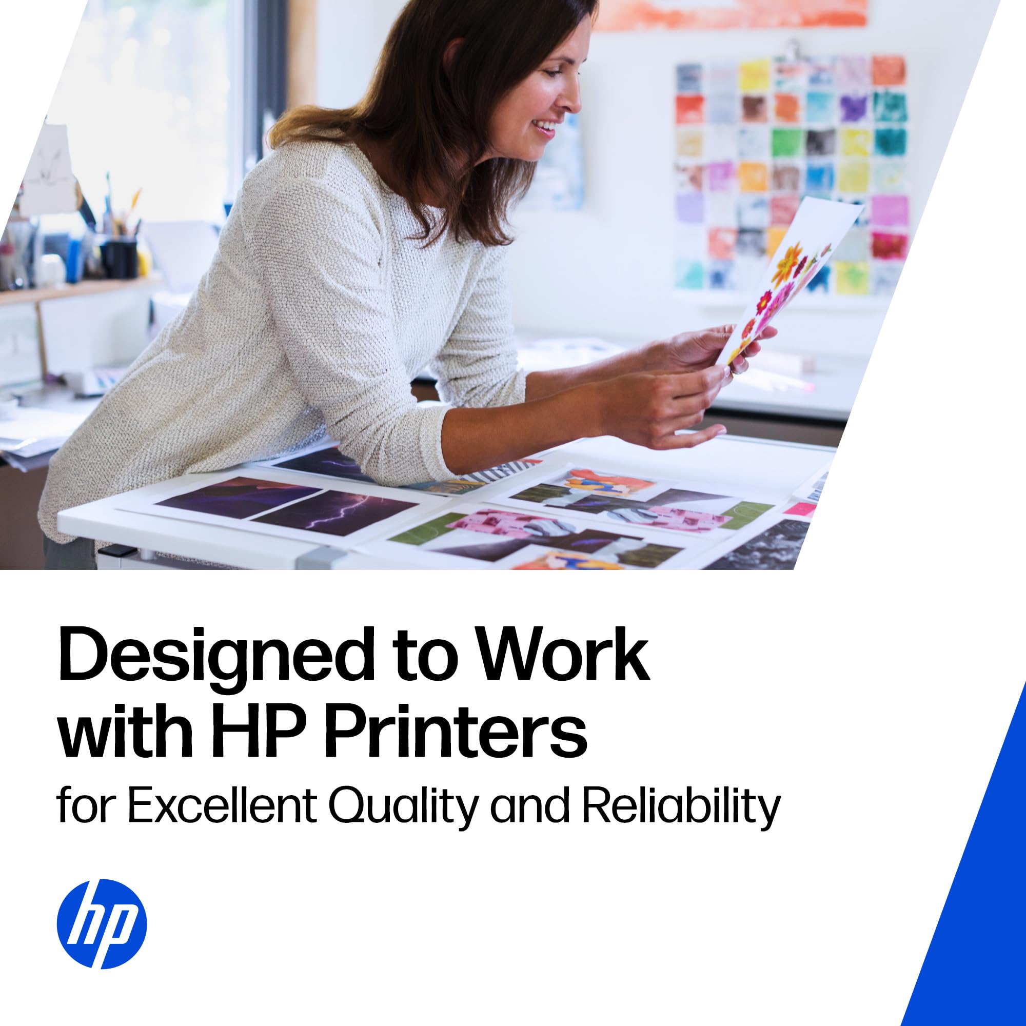 HP cartucho instalado en impresora DeskJet para impresión fiable