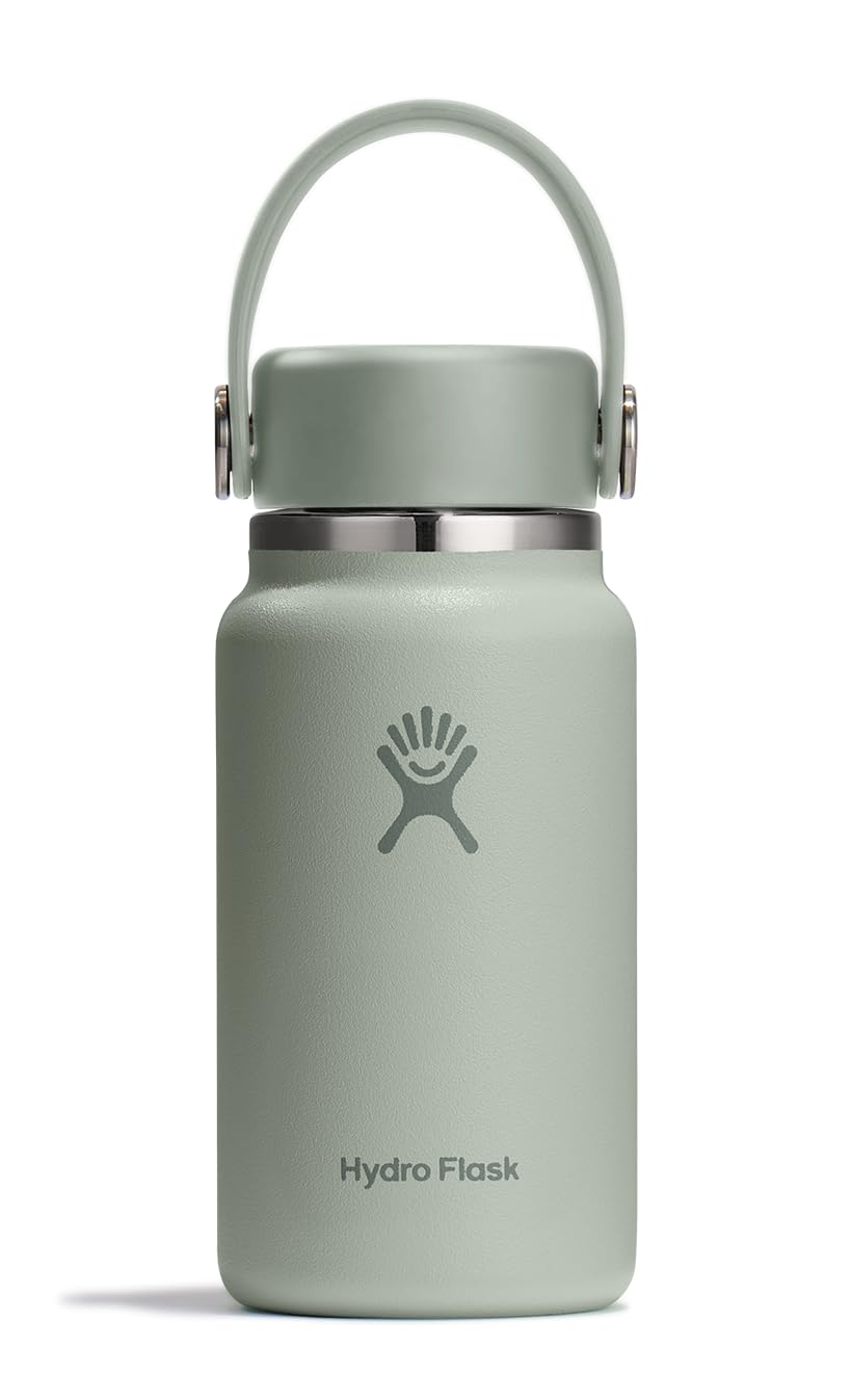 Hydro Flask micro bottle frontal en Agave Green muestra diseño compacto y llaman la atención