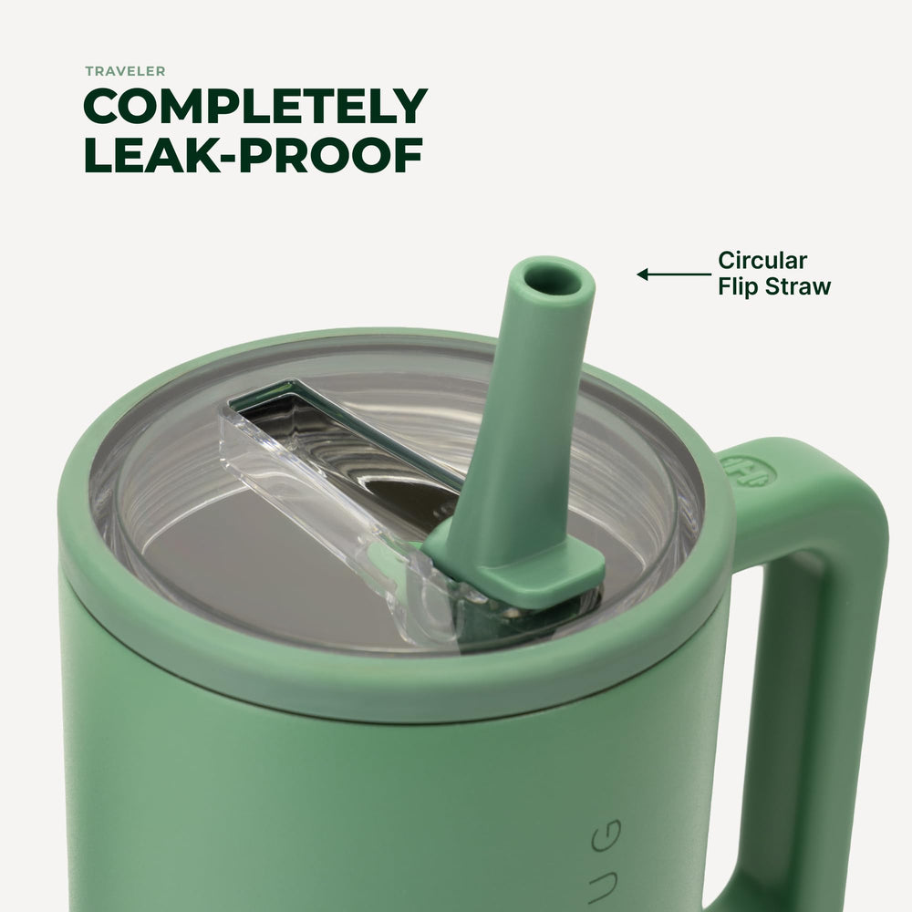 HydroJug Traveler primer plano del acero inoxidable mostrando acabado duradero HydroJug