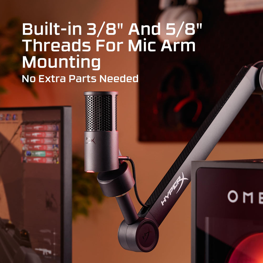 HyperX SoloCast 2 montado en brazo con roscas 3/8" y 5/8" para versatilidad