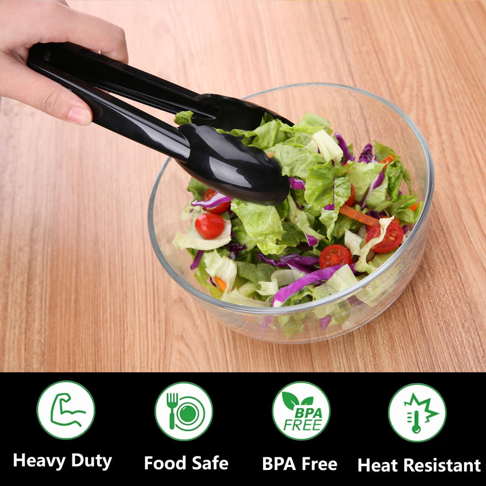 ICHROSAYA pinzas en mano sirviendo ensalada con higiene y control