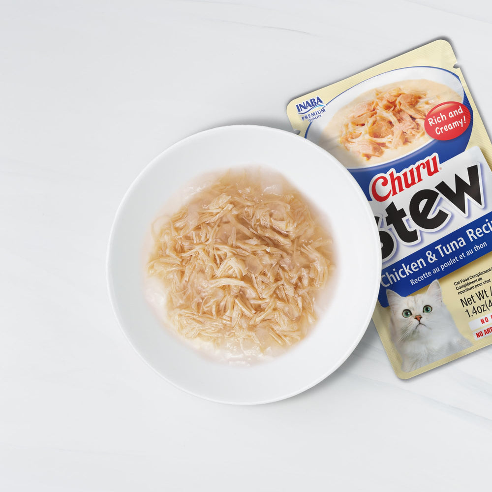 INABA usado como topper sobre pienso para hidratación y sabor