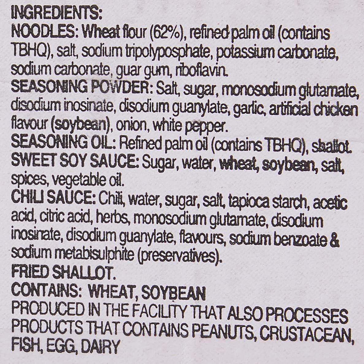 Indomie primeros planos de textura de fideos, imagen apetecible y detallada