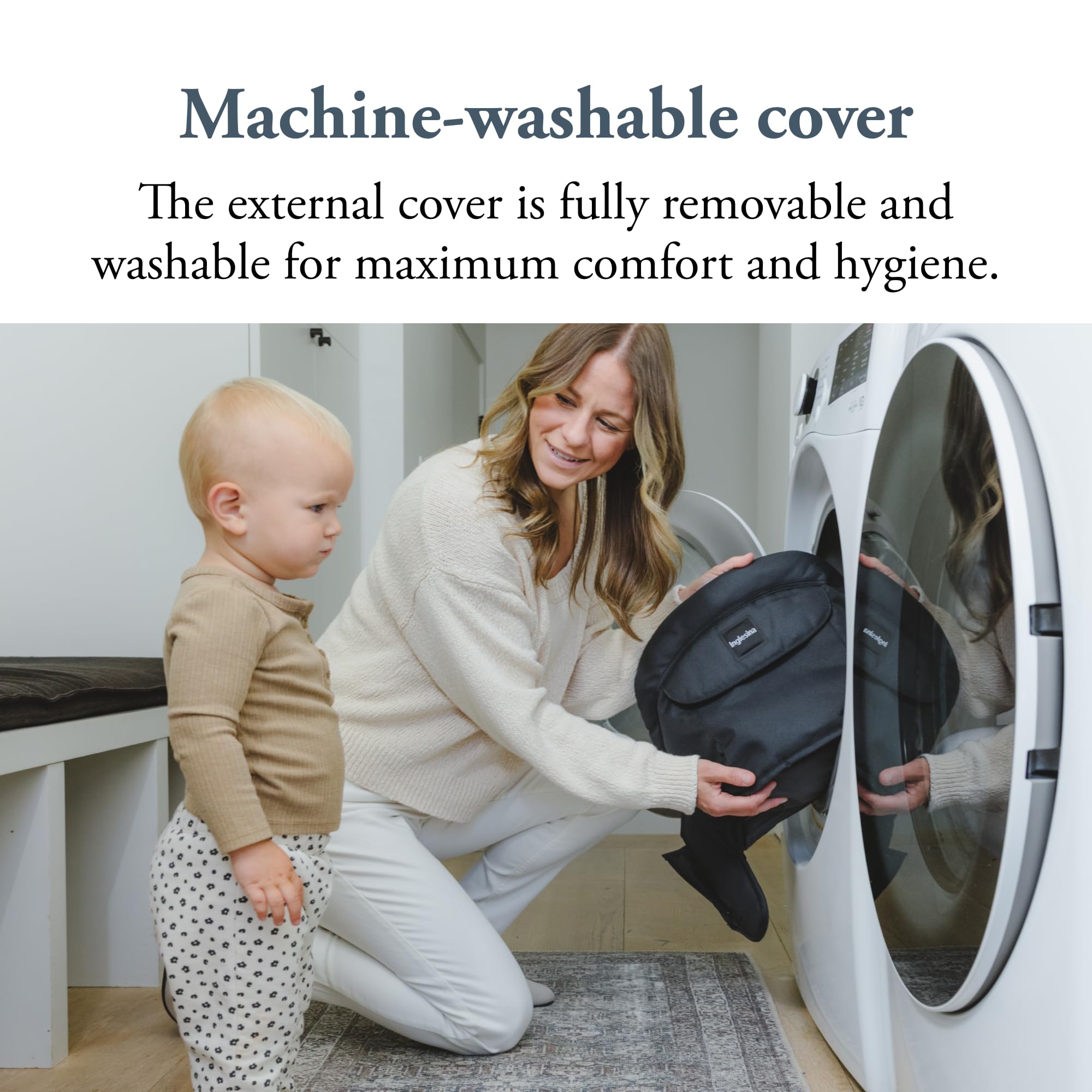 Inglesina Fast comparación de tamaño junto a una silla estándar para referencia