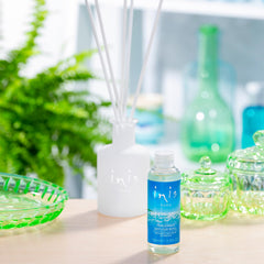 Inis botella de aceite 3.3 fl oz lista para aromatizar espacios con frescura