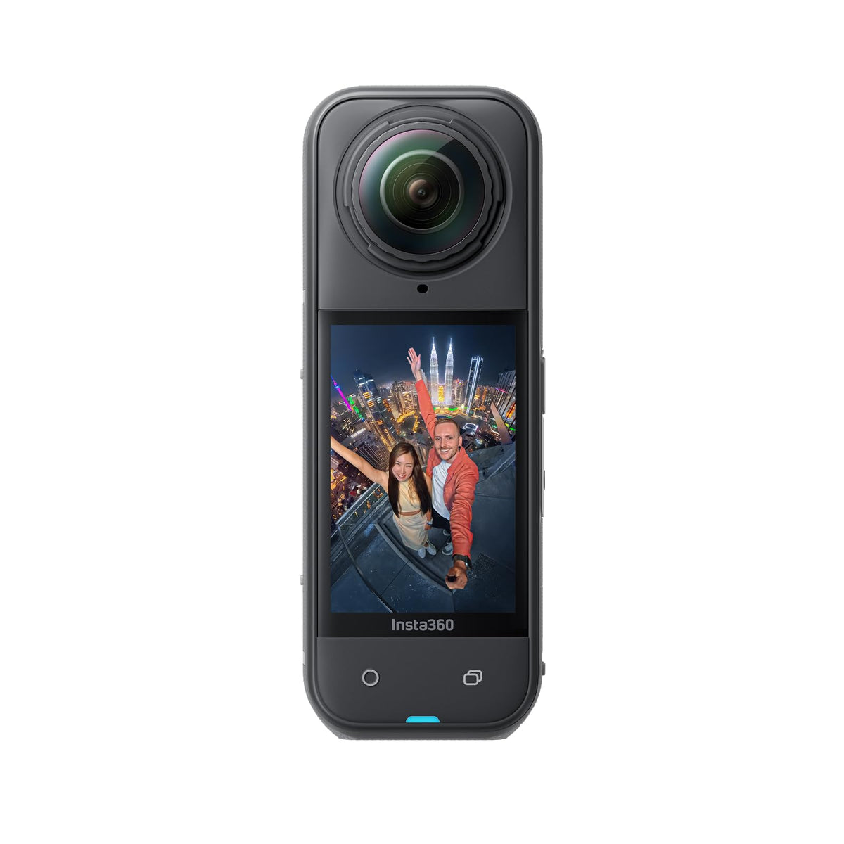 Insta360 X5 frontal impermeable mostrando protección y versatilidad
