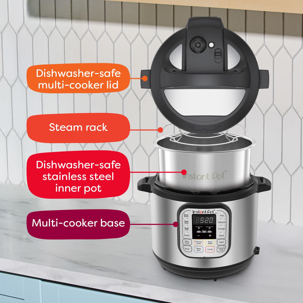 Instant Pot Duo en uso en cocina familiar preparando un guiso rápido y sabroso