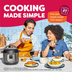 Instant Pot Duo Mini cocinando estofado rápido para comidas nutritivas