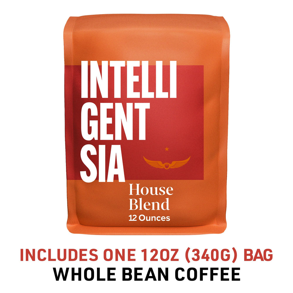 Intelligentsia primer plano de granos resaltando textura y aroma