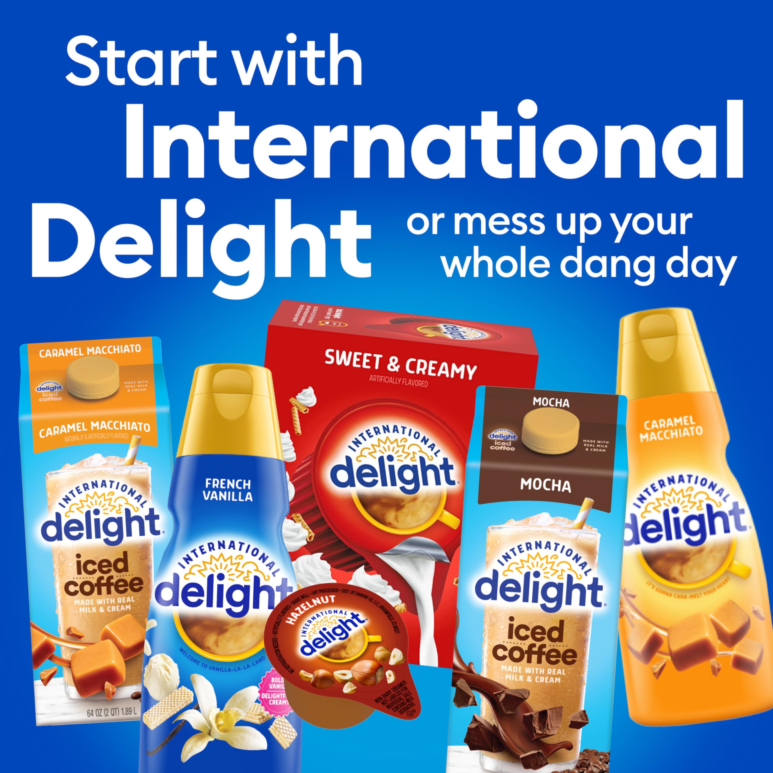 International Delight cápsula en mano para comparar tamaño y porción controlada