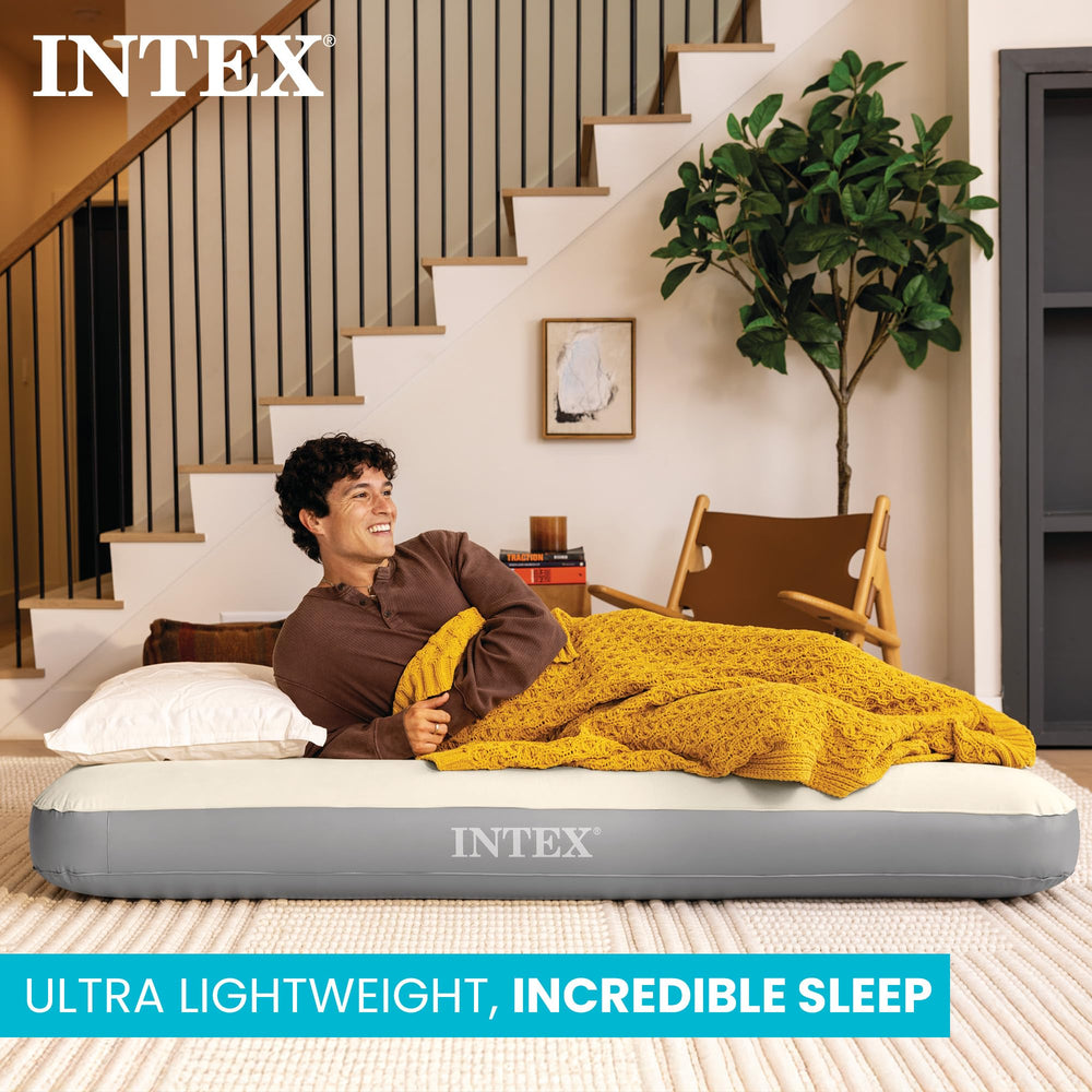 Intex vista lateral mostrando la altura de 10 pulgadas y soporte