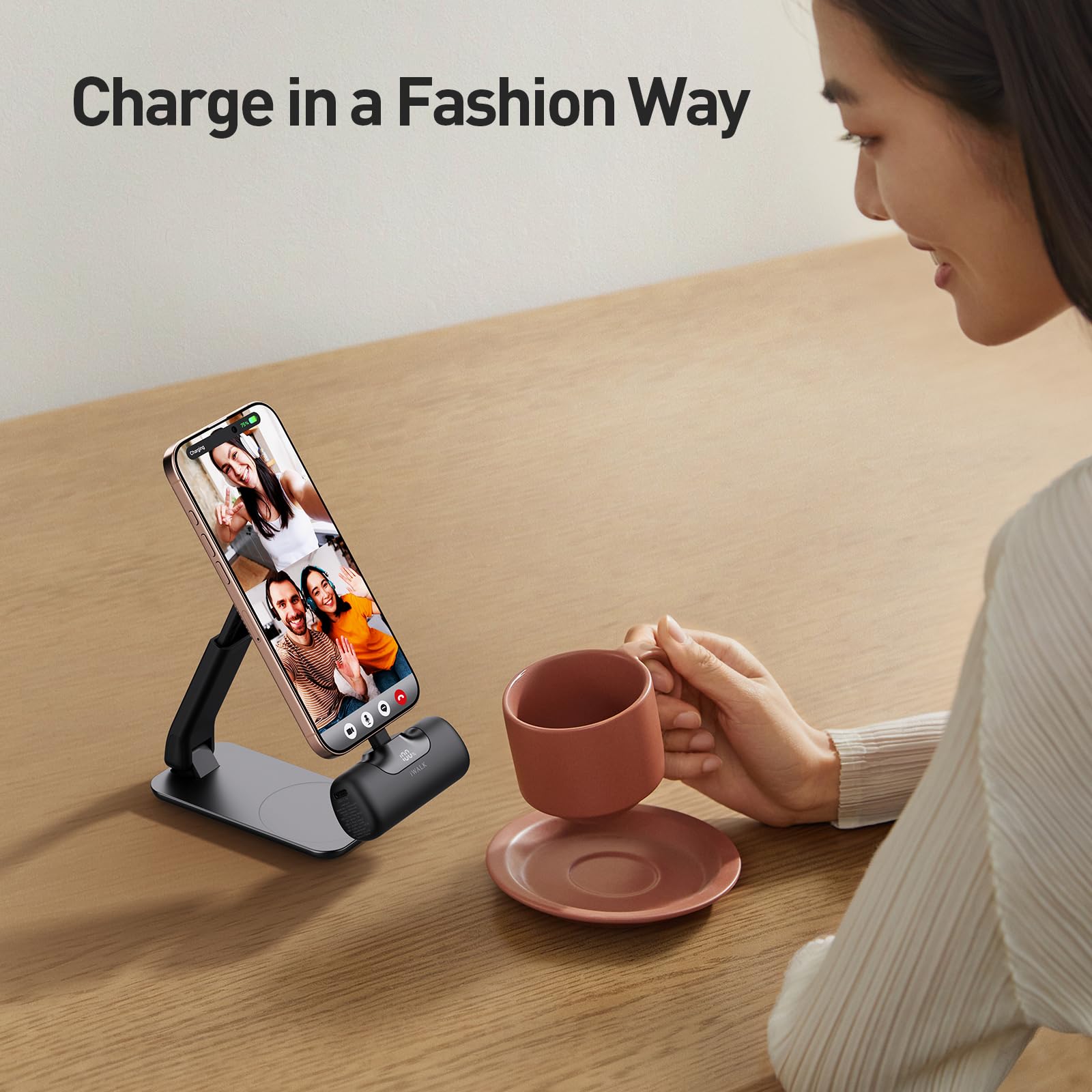 iWALK comparación de tamaño en mano para visualizar escala real