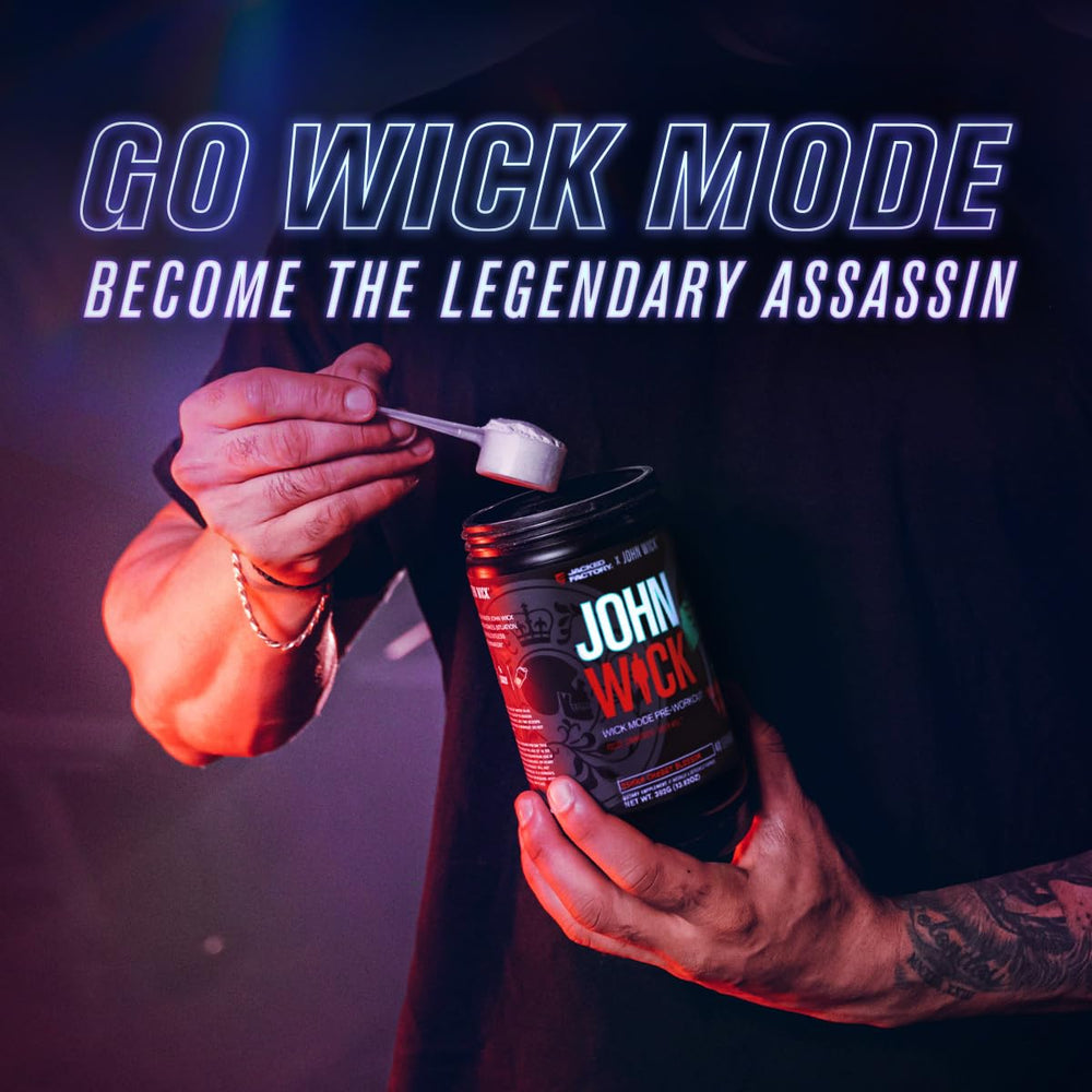 Jacked Factory Wick Mode vaso mezclado con bebida tropical listo para entrenar