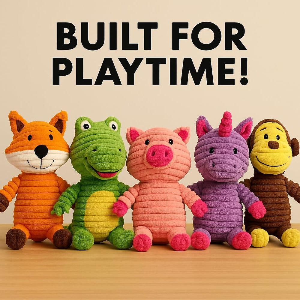 Jalousie conjunto de peluches en suelo para juego grupal activo
