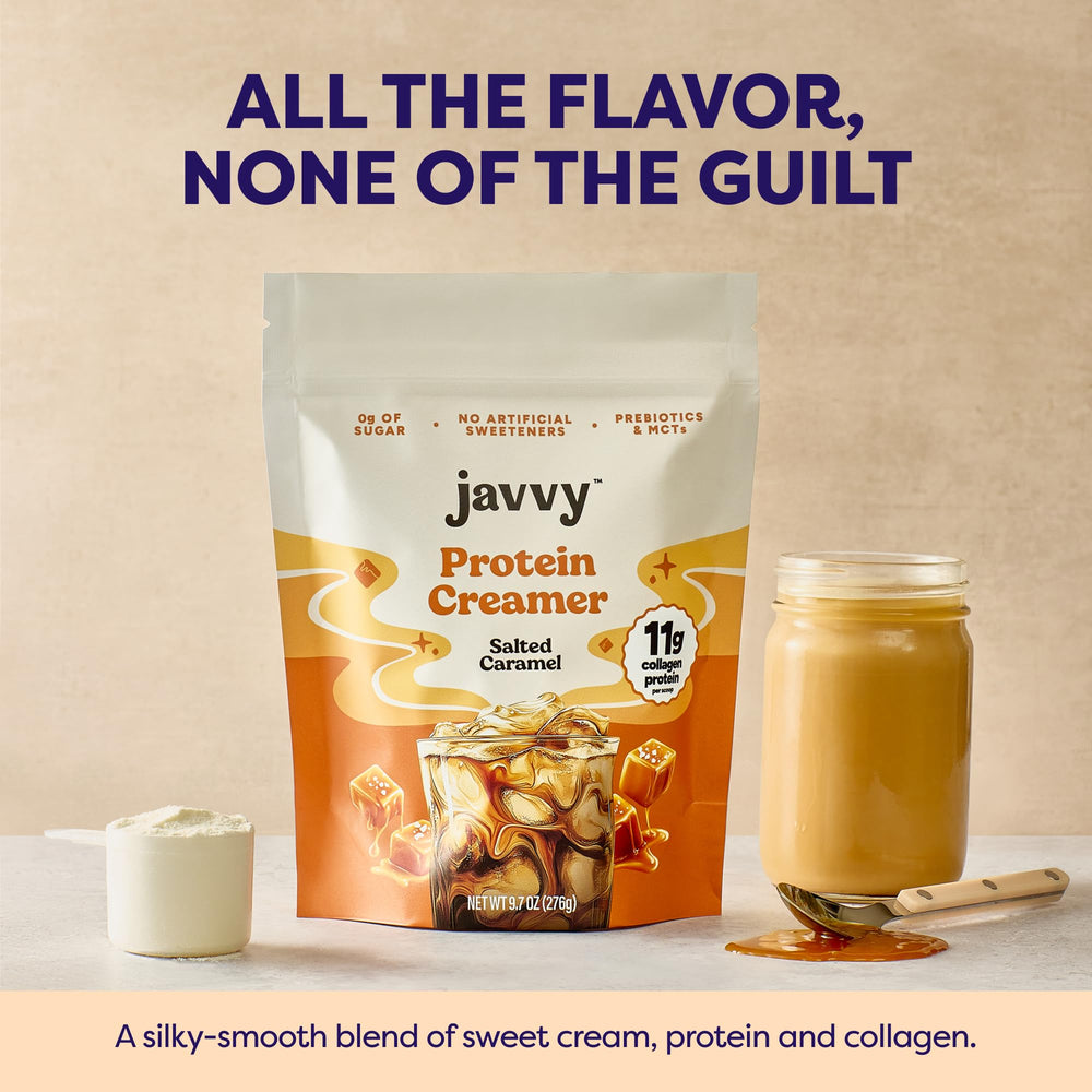 Javvy creamer en mesa de desayuno transmitiendo conveniencia diaria