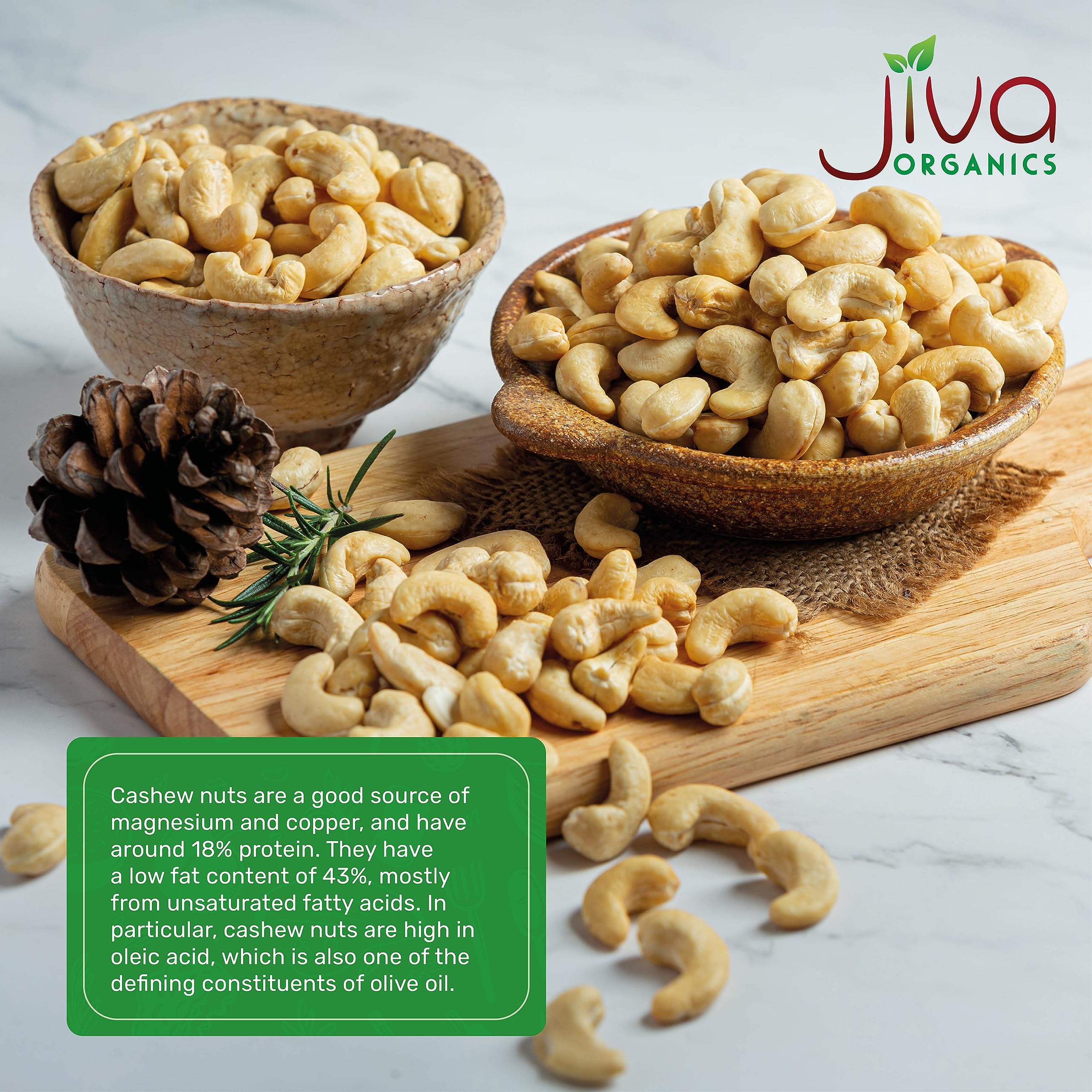 Jiva Organics anacardos triturándose en procesador para crema vegana