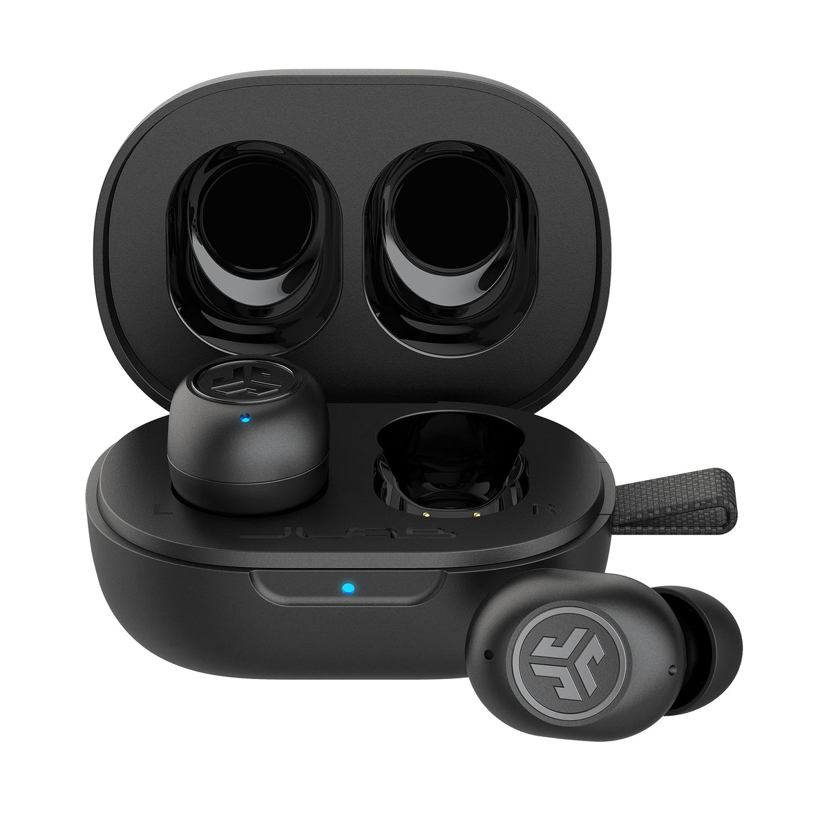 JLab JBuds Mini vista frontal del estuche mostrando carga y portabilidad