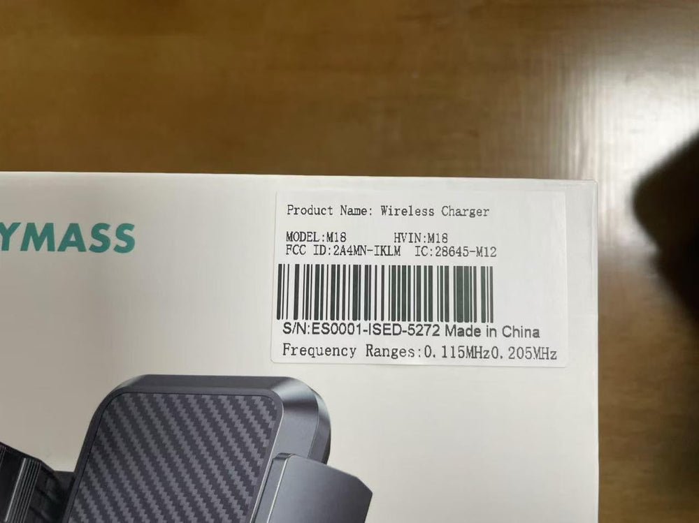JOYMASS comparación de tamaño mostrando el soporte junto a un smartphone
