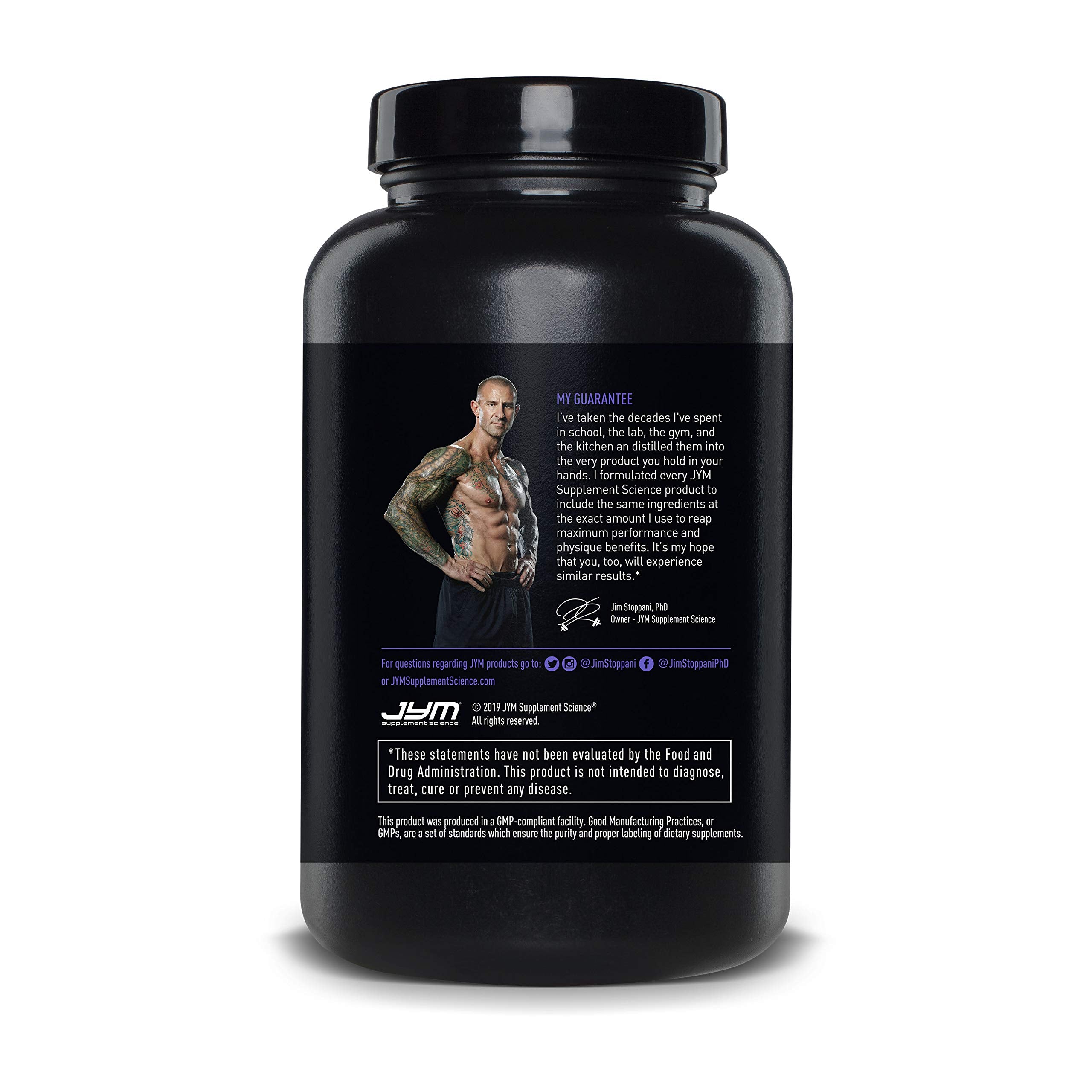 JYM Supplement Science bote al lado de cama para toma nocturna