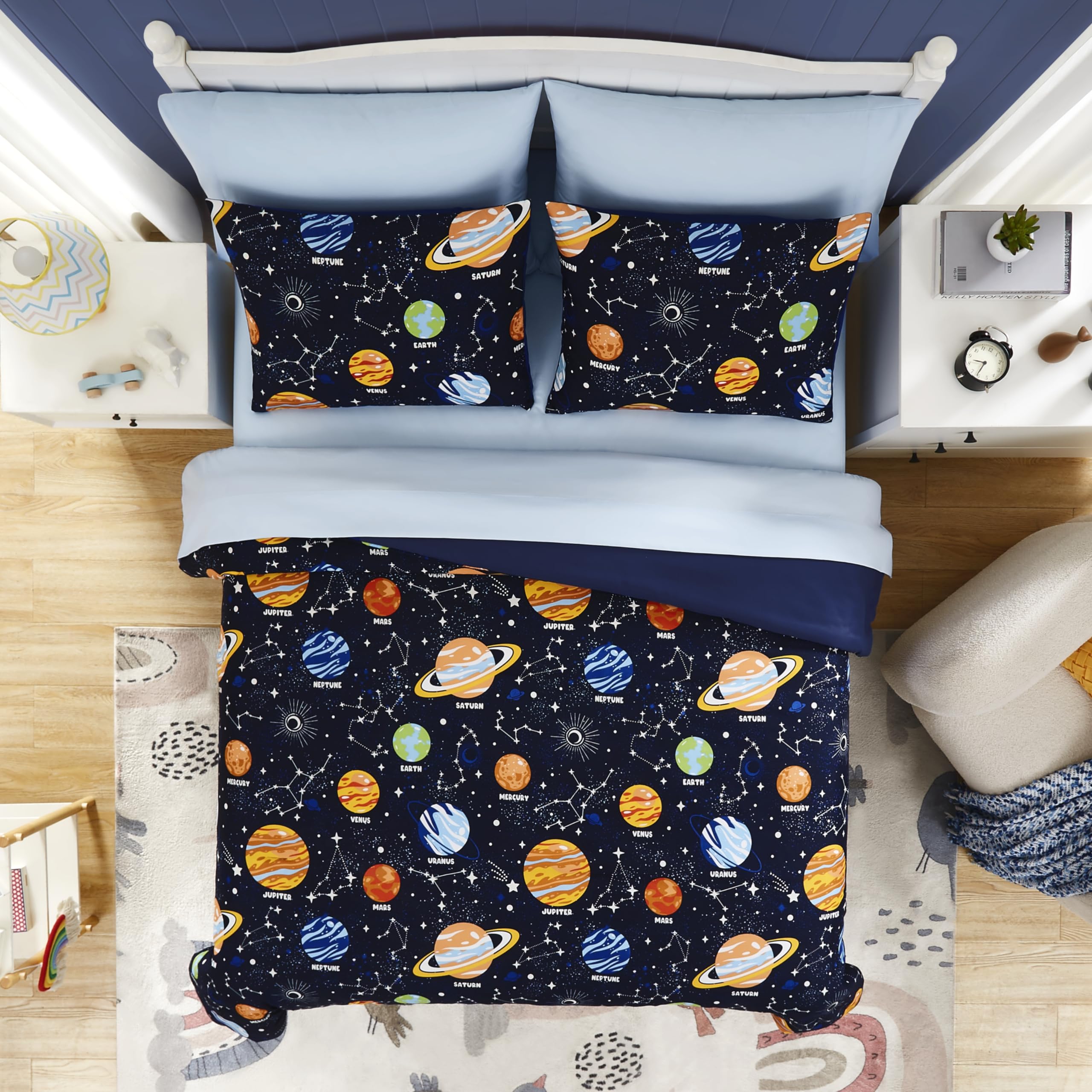 Kaleido Space primer plano del estampado que brilla para ambiente nocturno mágico