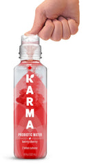 Karma botella en mano listo para beber y fácil de transportar